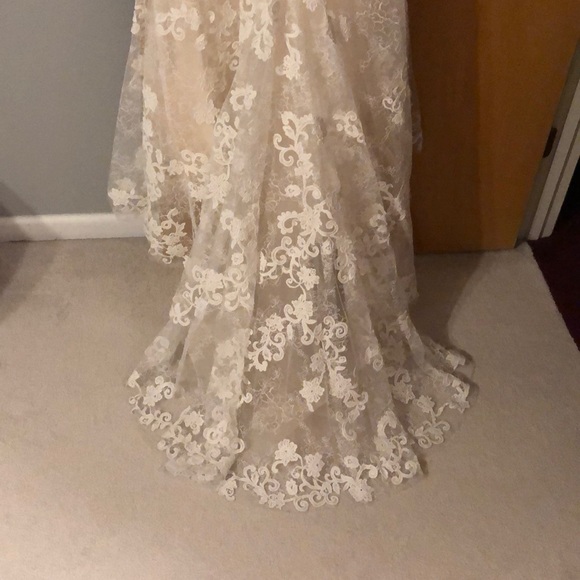 Casablanca Wedding dress Style 2155 - Picture 6 of 8